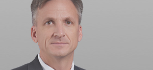 Headshot of Doug Gibson